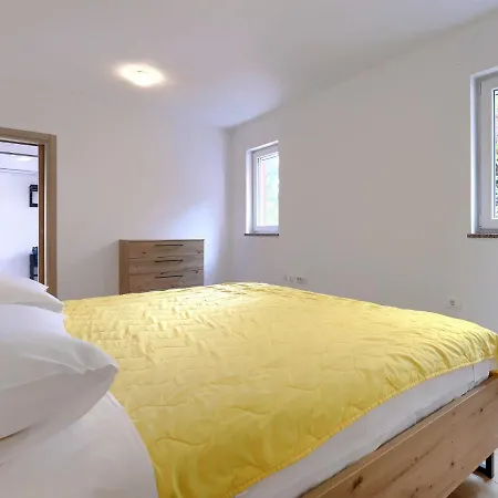 Flores By Interhome *