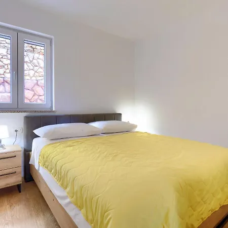 Flores By Interhome Апартаменты *