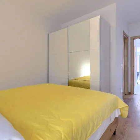 Flores By Interhome