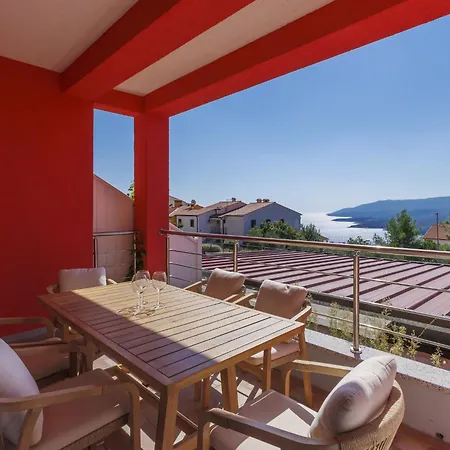 Flores By Interhome * Rabac